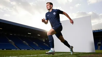 Falkirk manager John McGlynn targets a first away win of the season against a Hibernian side facing fan protests and an...
